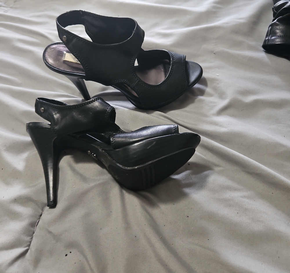 Vera Wang Black Strappy Heels